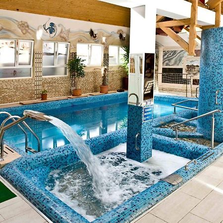 Castle Wellness Resort Sosto Nyíregyháza Екстериор снимка