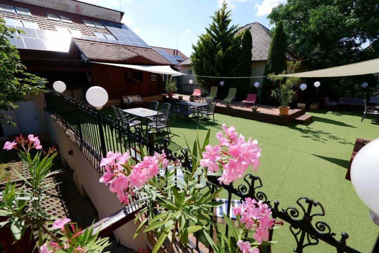 Castle Wellness Resort Sosto Nyíregyháza Екстериор снимка