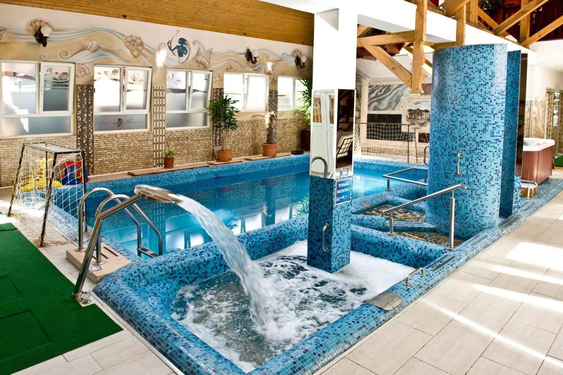 Castle Wellness Resort Sosto Nyíregyháza Екстериор снимка